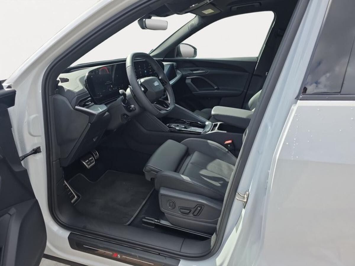 Audi Q5 SUV TDI quattro 150 kW S S line Luftfeder Head-up B&O