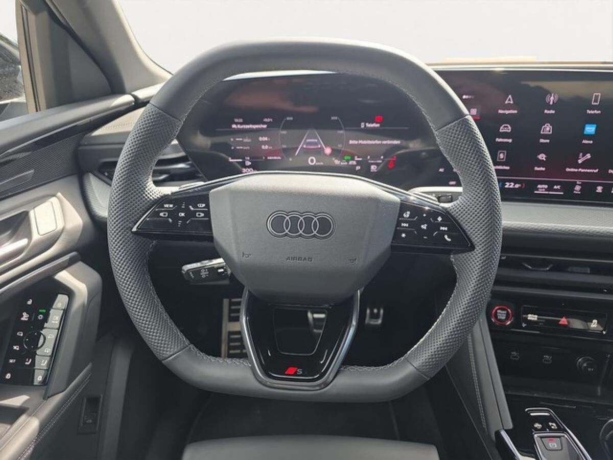 Audi Q5 SUV TDI quattro 150 kW S S line Luftfeder Head-up B&O