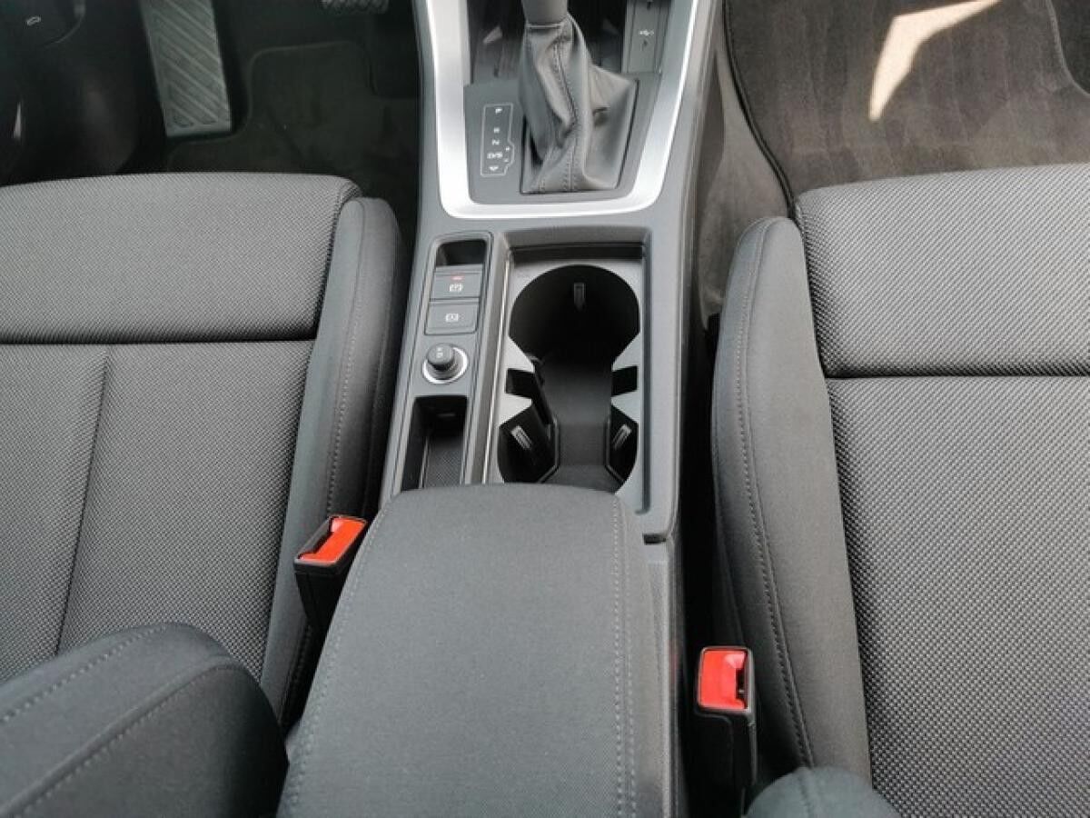 Audi Q3 S line 35 TFSI S tronic *ACC*AHK*VC*LED*