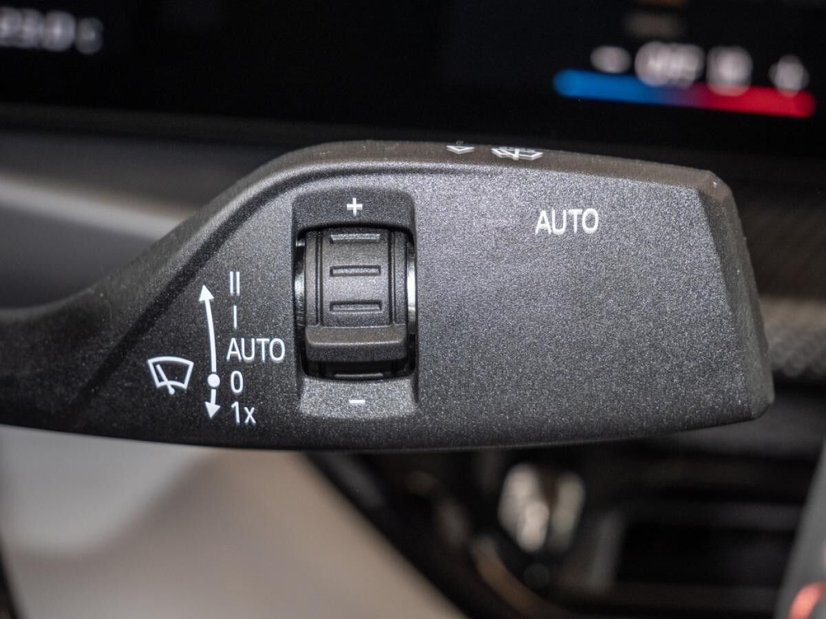 BMW M3 xDrive Limousine LAGERWAGENAKTION BMW M3 xDrive Limousine LAGERWAGENAKTION