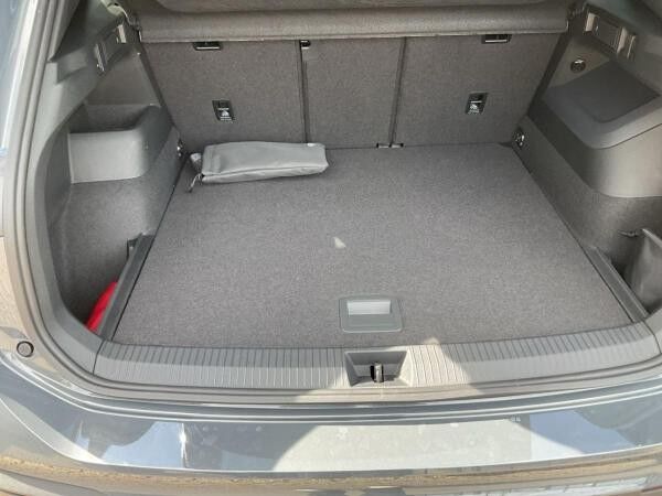Volkswagen Tiguan Life 1.5 eTSI DSG AHK 360° Navi