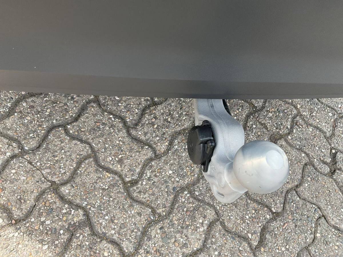 Volkswagen Tiguan Life 1.5 eTSI DSG AHK 360° Navi