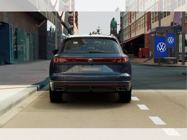 Volkswagen Touareg *R-Line*V6*4M*DYNAUDIO*AHK*LEDER*PANO
