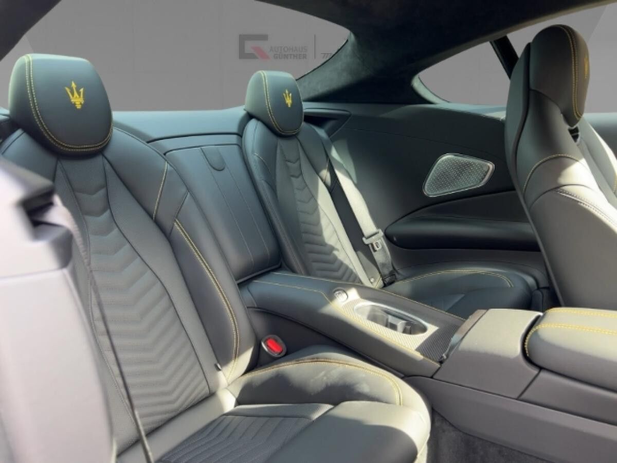 Maserati Granturismo MY25 – 490 PS italienische Emotion / Bestellaktion