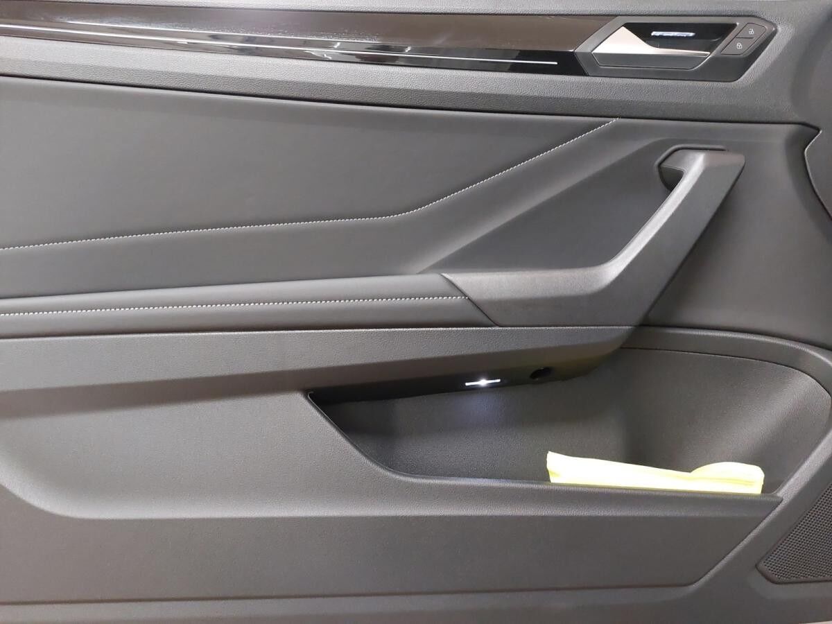 Volkswagen T-Roc Cabriolet 1.5 TSI DSG R-Line