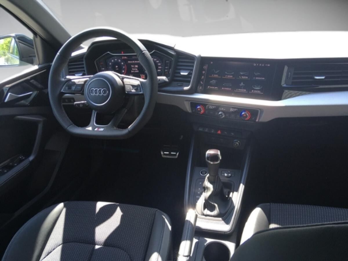 Audi A1 Sportback S line 30 TFSI S tronic