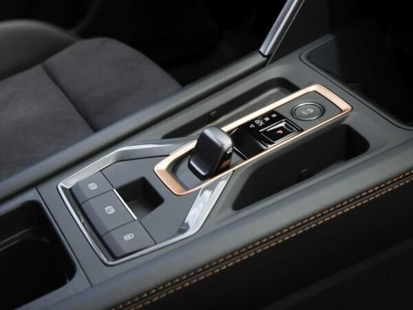 Cupra Leon Sportstourer VZ 1.5 e-Hybrid 6-Gang-DSG KAB
