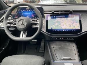 Mercedes-Benz E 200 AMG Distronic Pano Digital-Light AHK 360°K