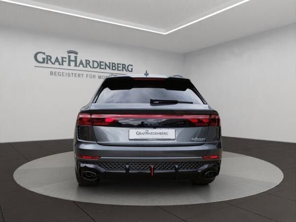 Audi RS Q8 SUV performance