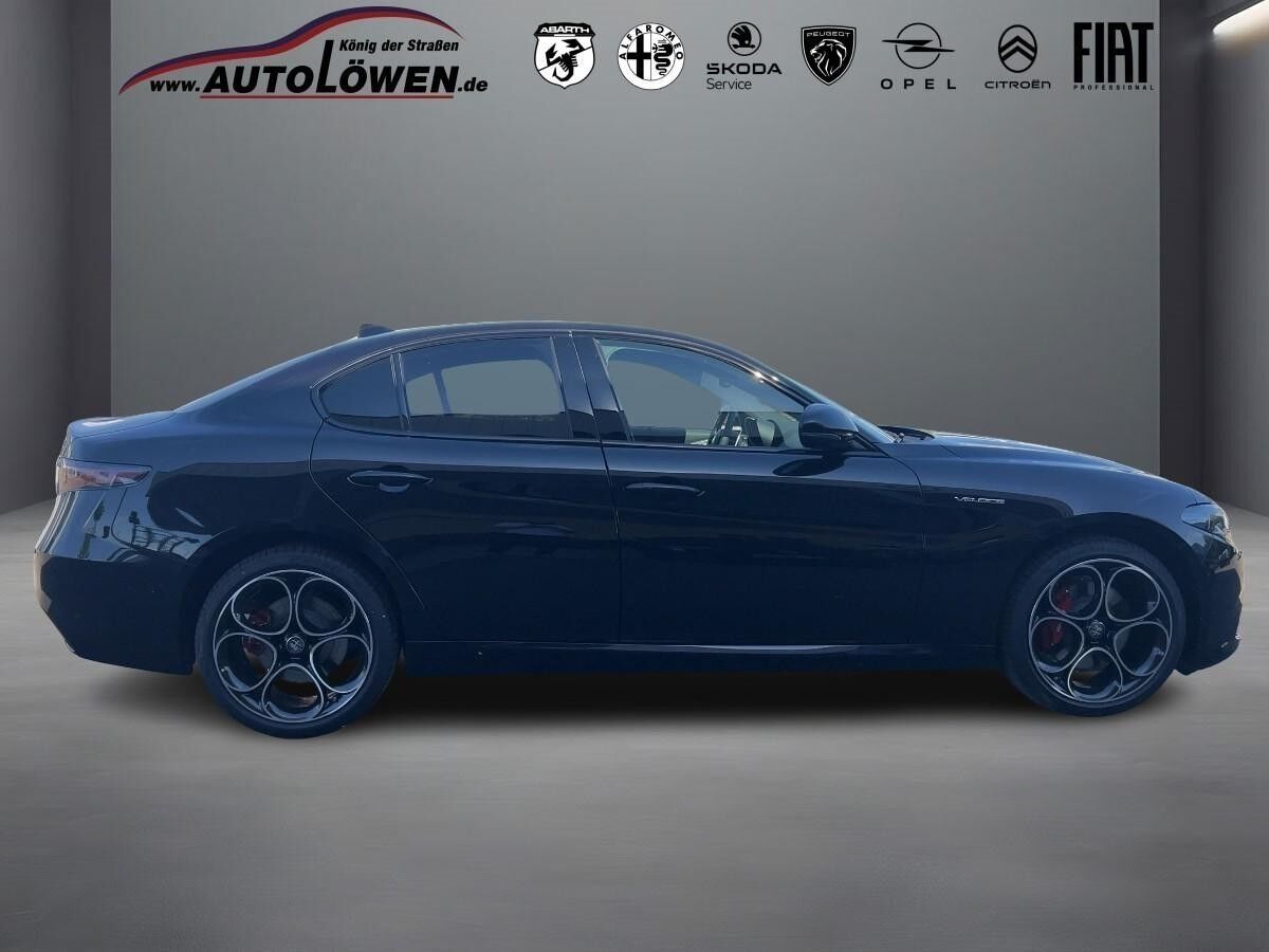 Alfa Romeo Giulia 2.0 Veloce Q4 Leder Navi Kamera *Sofort Verfügbar*