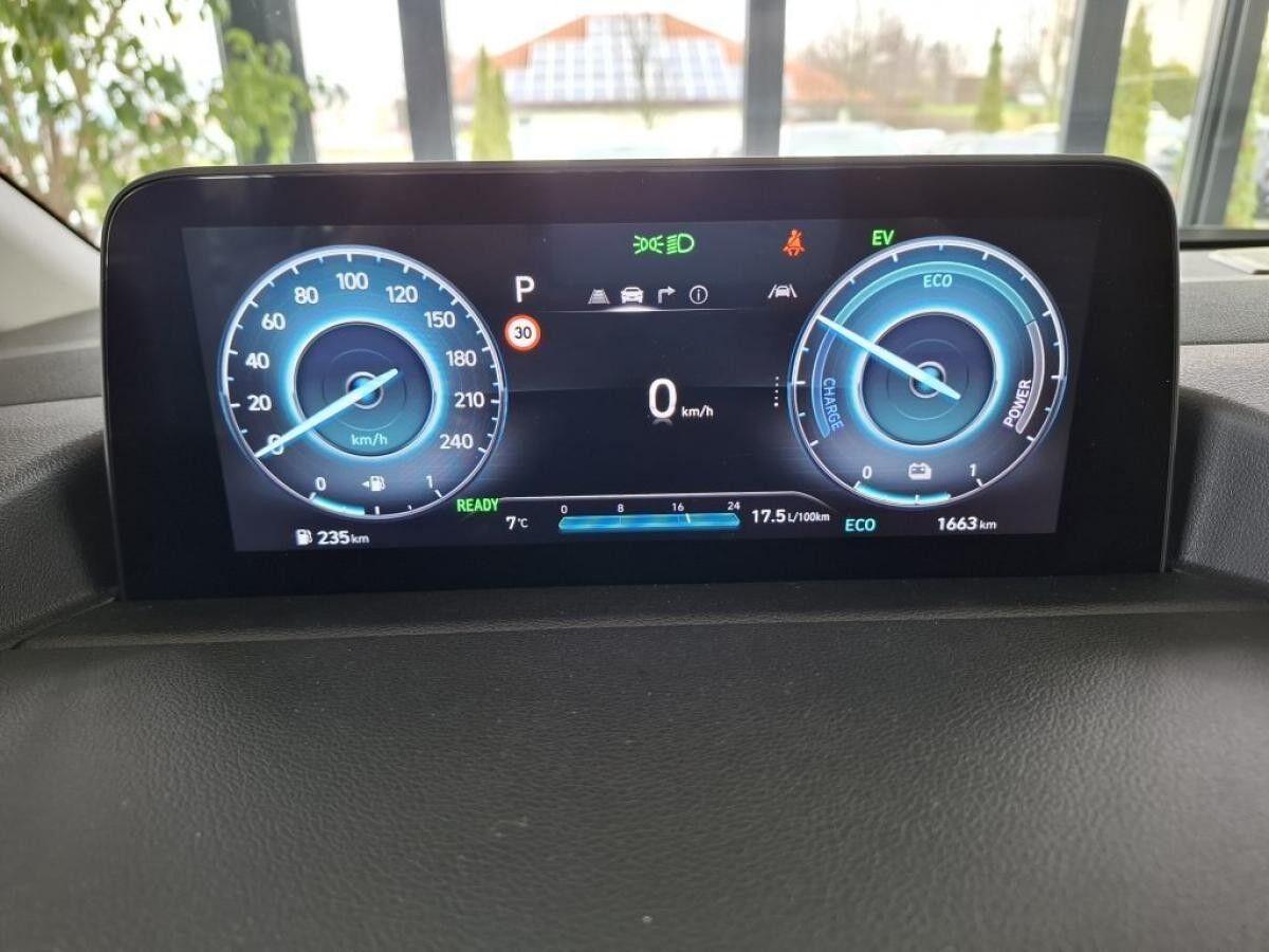 Hyundai STARIA 1.6 T-GDI HEV Trend + Park-Paket + Easy-Access-Paket + 18 Zoll