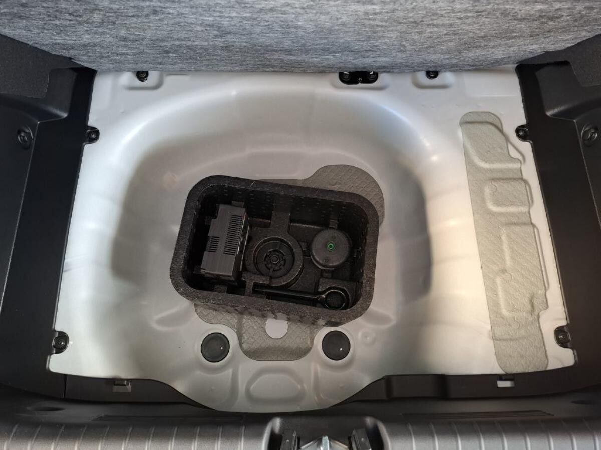 Hyundai i20 1.0 T-GDI Select 6-MT 2WD Select