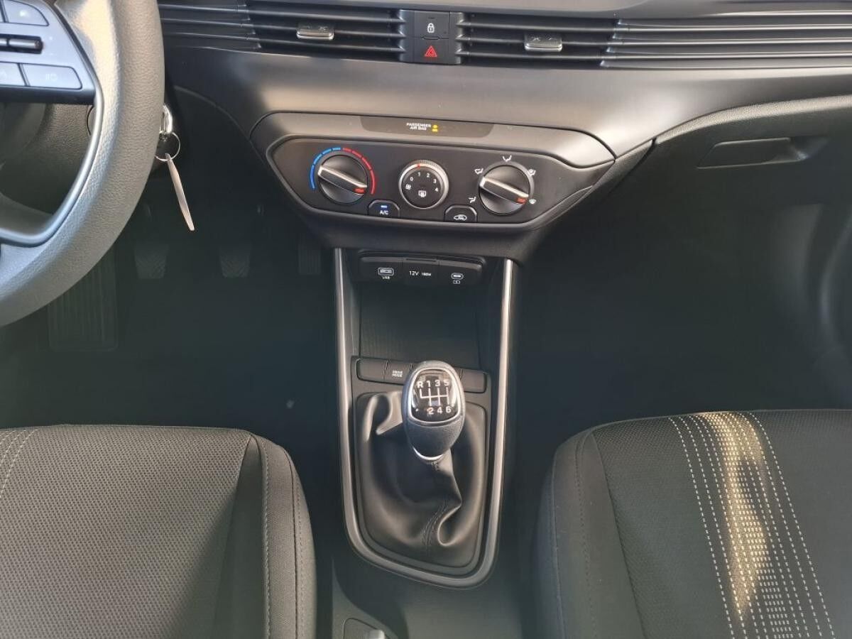 Hyundai i20 1.0 T-GDI Select 6-MT 2WD Select