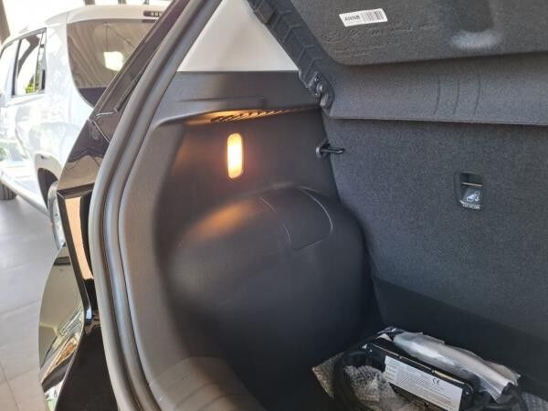 Hyundai Inster 42 kWh Select + Effizienz-Paket **Allwetterreifen**
