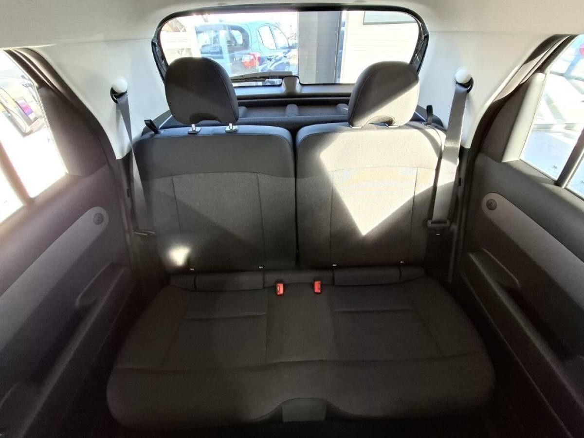 Hyundai INSTER 42 kWh Select + Effizienz-Paket **Allwetterreifen**