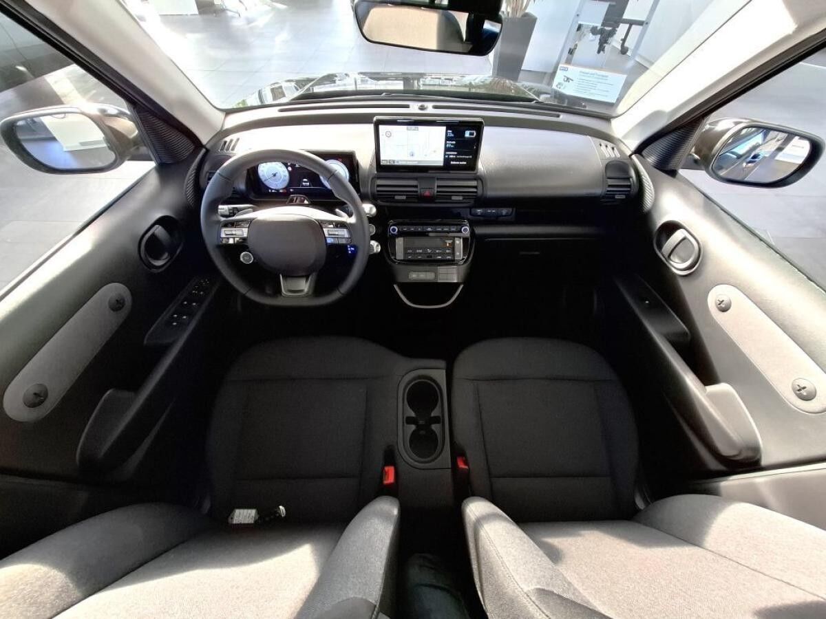 Hyundai INSTER 42 kWh Select + Effizienz-Paket **Allwetterreifen**