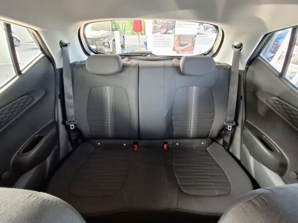 Hyundai i10 FL (MY25) 1.0 Benzin 5-MT 2WD Select