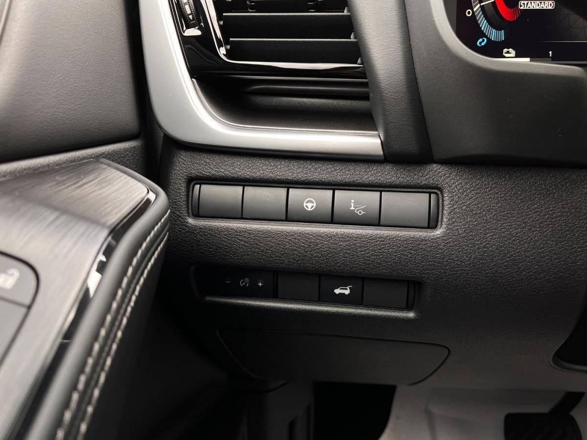 Nissan X-Trail 1.5 VC-T 213PS e-Power e-4ORCE 4x4 N-CONNECTA  #❄Winterräder for free Nissan X-Trail 1.5 VC-T 213PS e-Power e-4ORCE 4x4 N-CONNECTA  #❄Winterräder for free