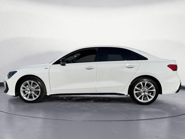 Audi A3 Limousine (8YM)