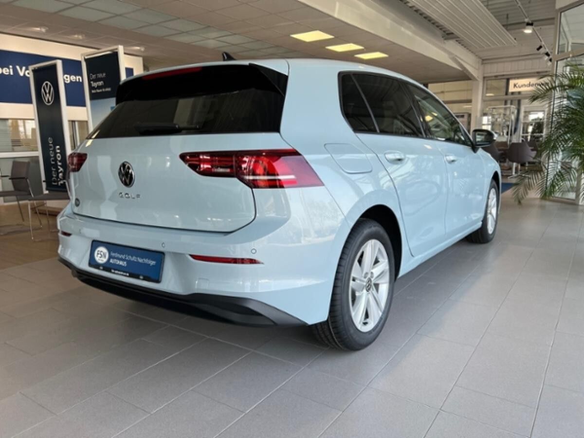 Volkswagen Golf Life *SOFORT*LED*APP*SHZ
