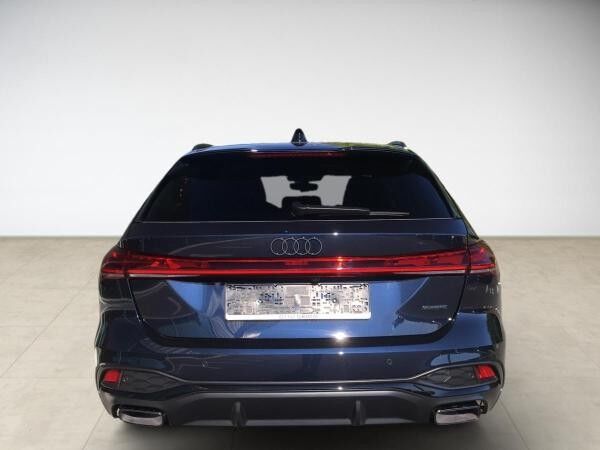 Audi A5 Avant e-hybrid 270 kW quattro