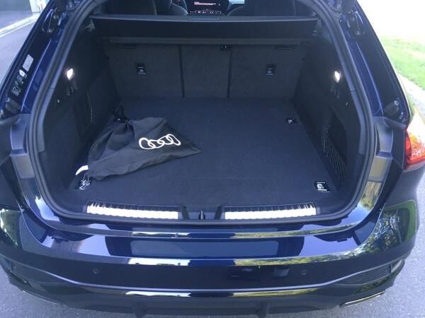 Audi A5 Avant e-hybrid 270 kW quattro