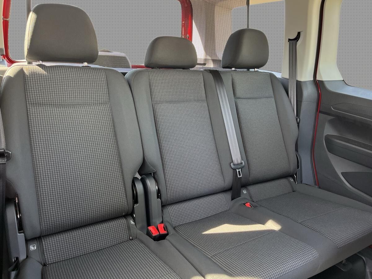 Volkswagen Caddy 2.0 TDI 5-SITZER GJR LED KLIMA AHK ISOFIX