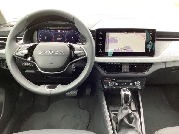 Skoda Kamiq Tour*1.0TSI*DSG*NAVI*ACC*MATRIX*RFK*