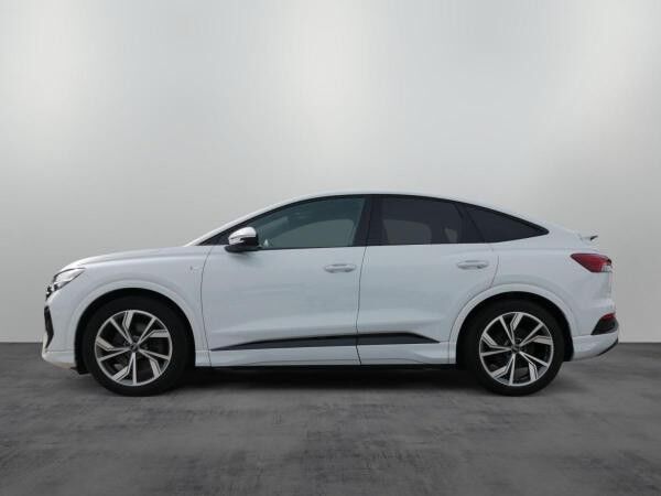 Audi Q4 e-tron Q4 Sportback e-tron 50 qu S-line Matrix Blackline