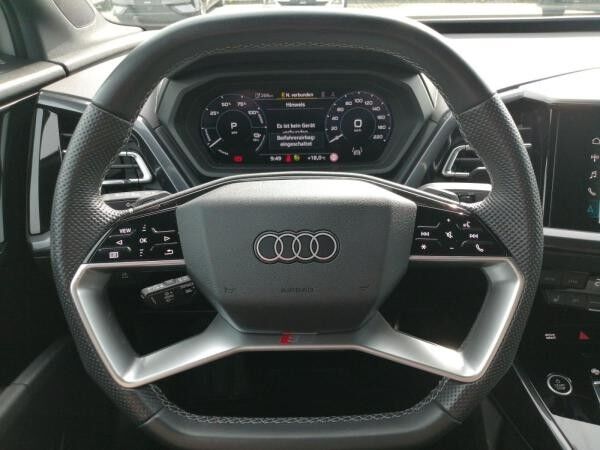 Audi Q4 e-tron Q4 Sportback e-tron 50 qu S-line Matrix Blackline