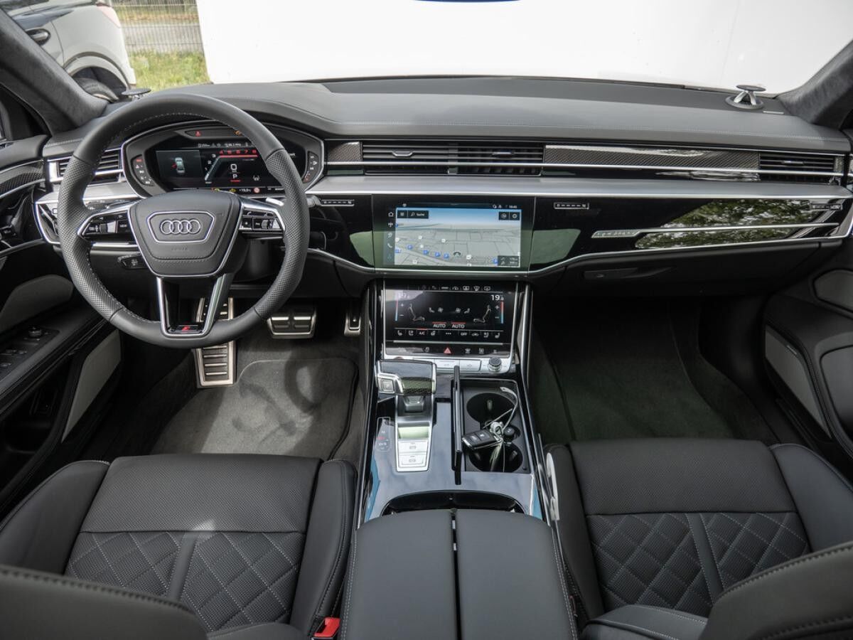Audi S8 TFSI