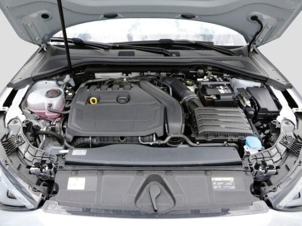 Audi A3 Lim.35 TFSI S tronic advanced GWP 17" NAVI-APP+VC