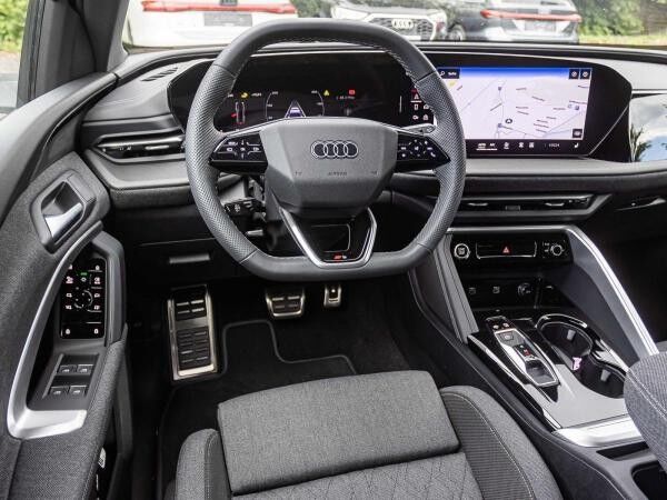 Audi Q5 SUV S-LINE  TFSI TECH Standheizung !!! Sonderabnehmer *Steuerberater  Anwälte Ärzte Architekten Verb