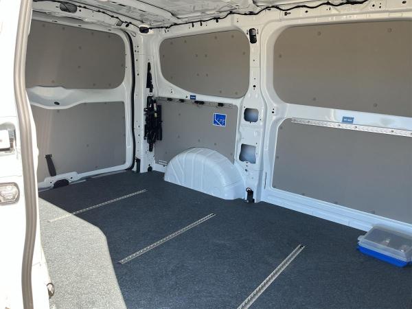 Volkswagen Transporter Kasten KR AHK KLIMA LED SHZ GJR HOLZBODEN