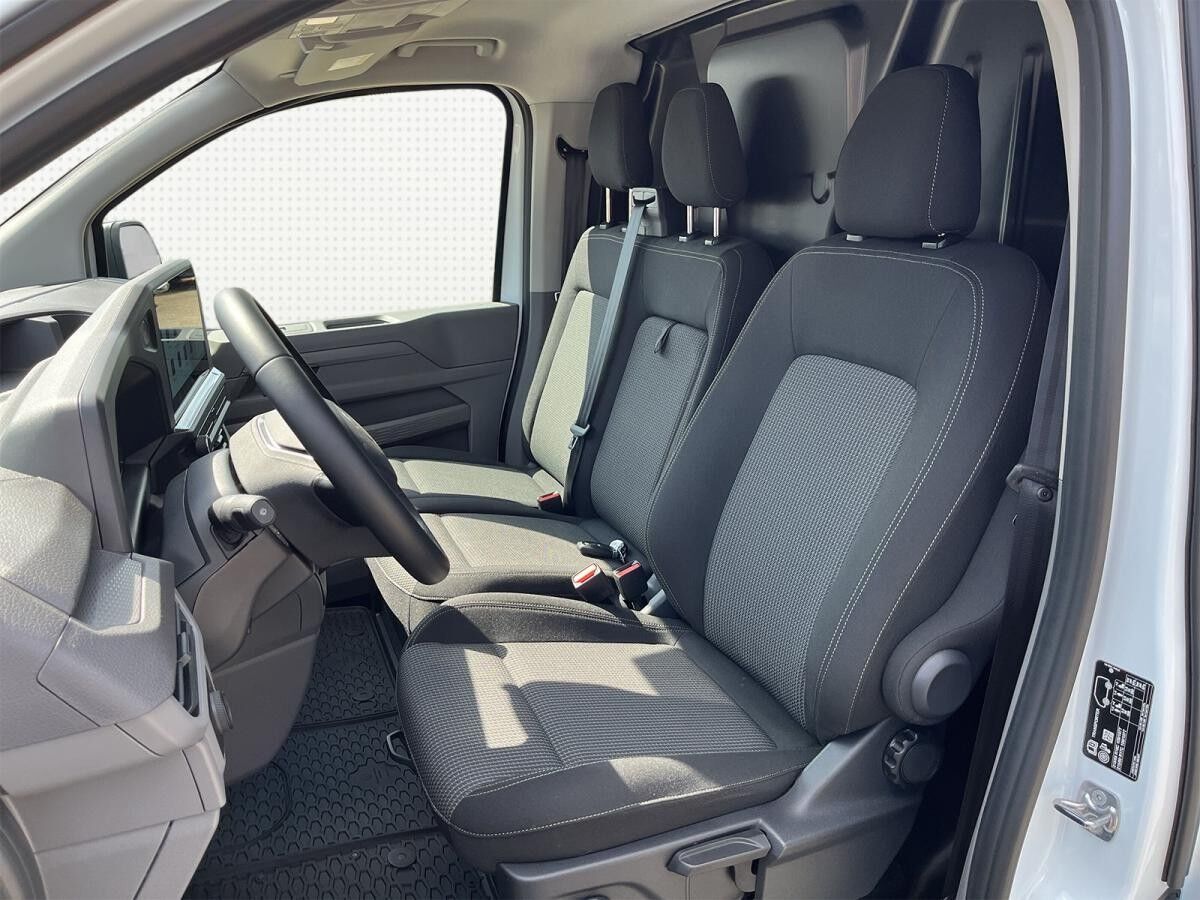 Volkswagen Transporter Kasten LR KLIMA AHK LED SHZ GJR HOLZBODEN