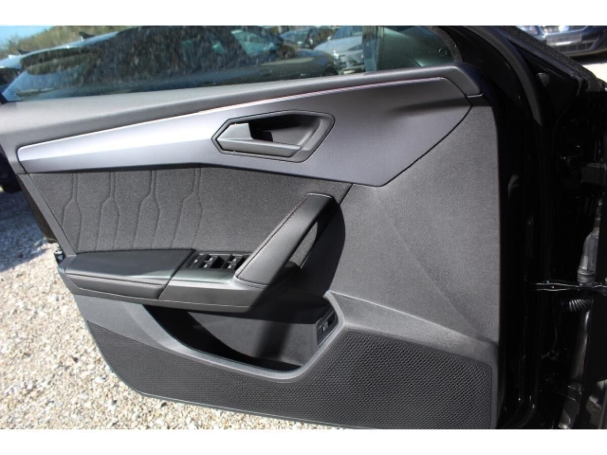 Cupra Leon Sportstourer 1.5 TSI DSG NAVI AHK MATRIX LED ACC GRA 18