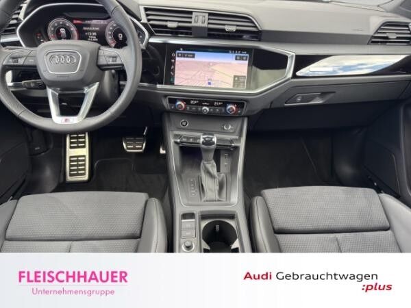 Audi Q3 40 TFSI quattro S line Pano StHz AHK CarPlay