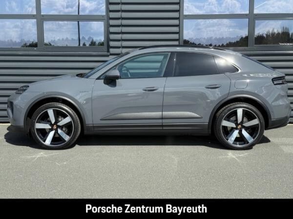 Porsche Macan 4 *AHV*MATRIX*INNO*HEADUP*BOSE*LUFTFEDER*