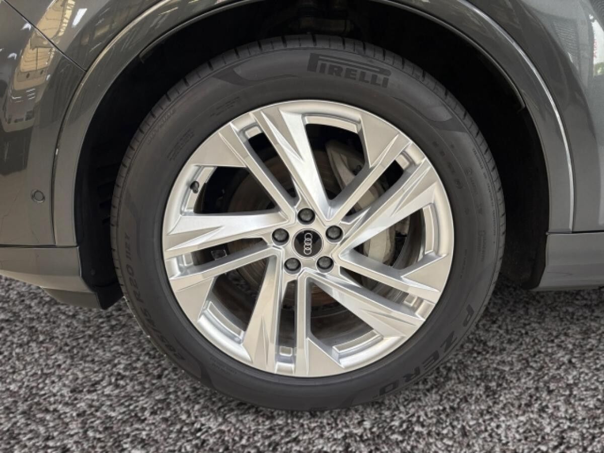 Audi Q7 50 TDI S-Line quattro HUD Luftfederung AHK PANO NAVI VC