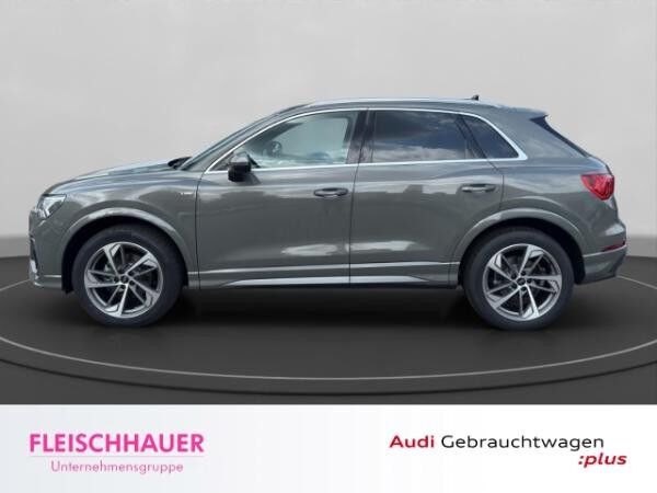 Audi Q3 S line 35 TFSI LED+AHK+NAVI+PDC V&H+CARPLAY+SZH+