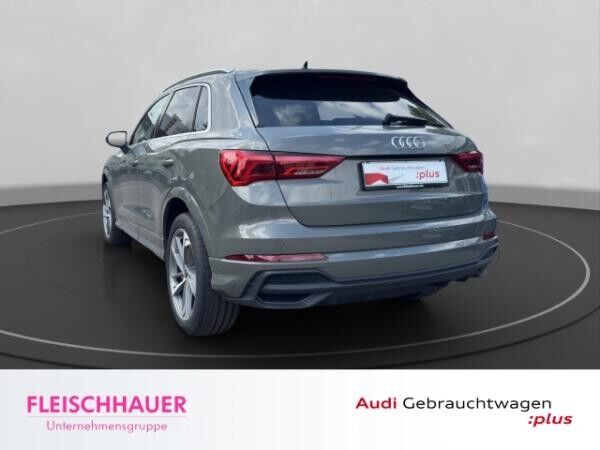 Audi Q3 S line 35 TFSI LED+AHK+NAVI+PDC V&H+CARPLAY+SZH+