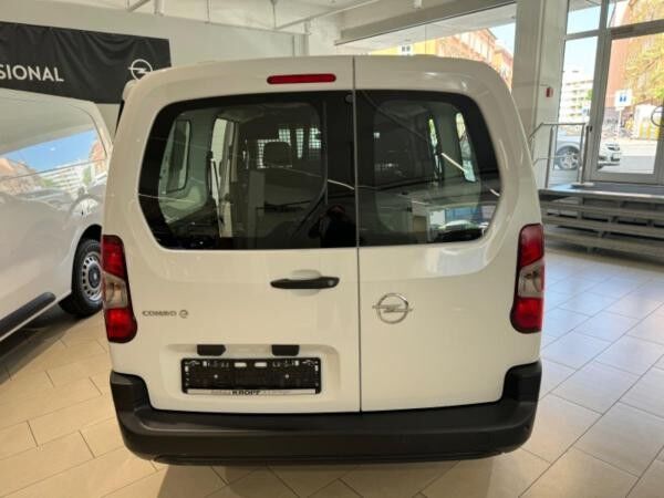 Opel Combo Cargo Doppelkabine - Automatik