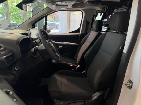Opel Combo Cargo Doppelkabine - Automatik