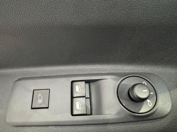 Opel Combo Cargo Doppelkabine - Automatik