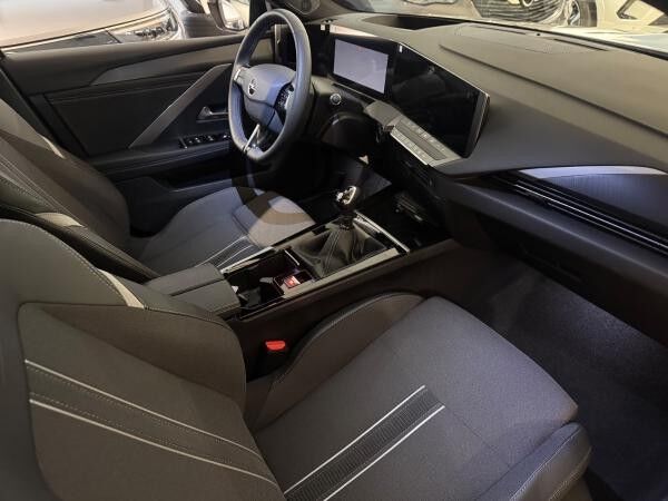Opel Astra L Sports Tourer 1.2 Turbo GS Line ACC+LED