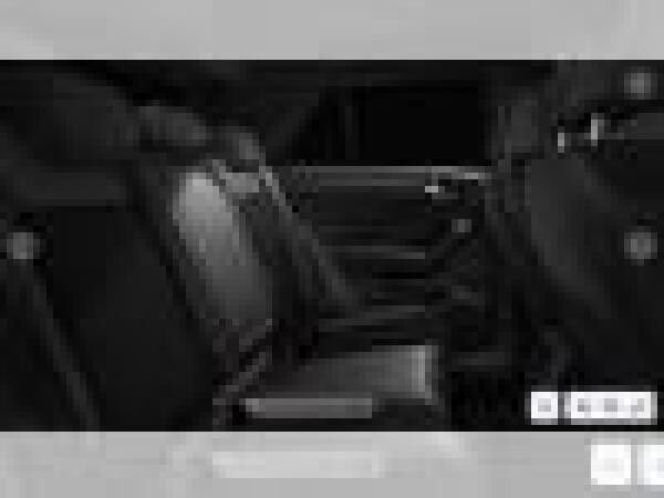 Volkswagen T-Roc R-LINE 190 PS / BLACK STYLE / IQ.DRIVE / RÜCKFAHRKAMERA / FZ4804