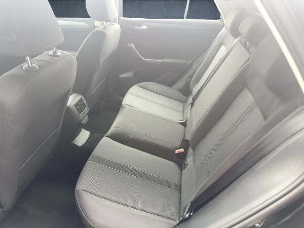 Volkswagen T-Roc Life 1.0 TSI LED ParkAssist KlimaA Navi