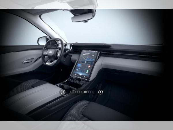 Ford Explorer 77kWh mit Extended Range 210 kW (286 PS)