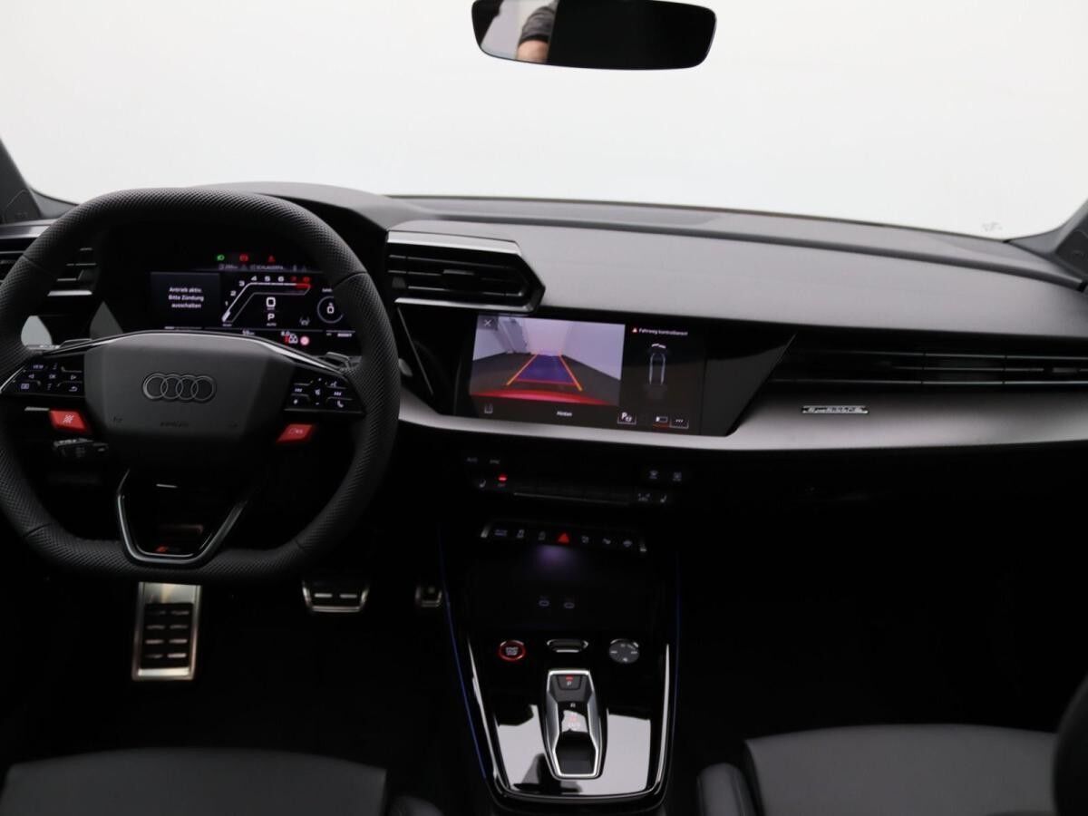 Audi RS3 RS 3 Limousine S-tronic / Vmax 280, Pano, Sonos