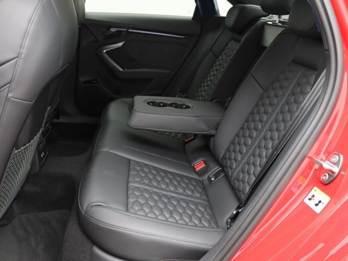 Audi RS3 RS 3 Limousine S-tronic / Vmax 280, Pano, Sonos